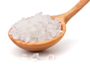 3-moduri-surprinzatoare-in-care-sa-folosesti-sarea-in-bucatarie_size1