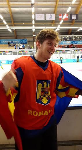 04d6c1d7-c4c4-47be-aa6e-58eeb2f2b1a9