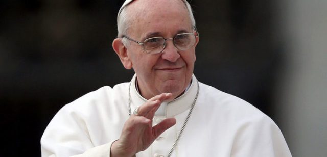 francisc-papa-preacucernic-vrea-un-crestinism-anemic-george-petrovai-740x357