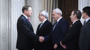 iohannis-dragnea-swabfg0yu1
